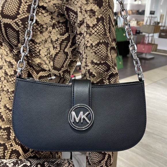 MICHAEL KORS CARMEN SMALL POUCHETTE SHOULDER CHAIN BAG BLACK/SILVER TONED - Picture 1 of 16